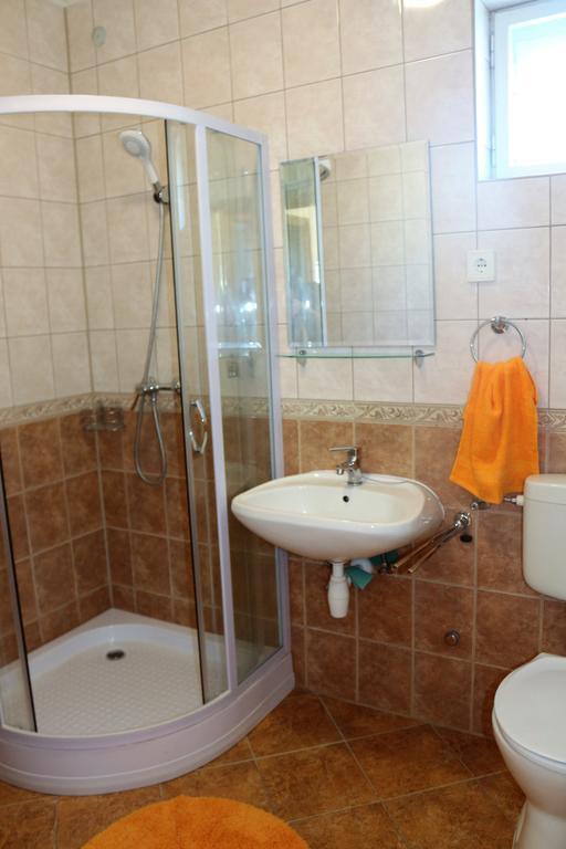 Altan Apartments Hévíz المظهر الخارجي الصورة