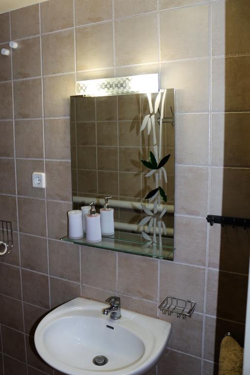 Altan Apartments Hévíz المظهر الخارجي الصورة