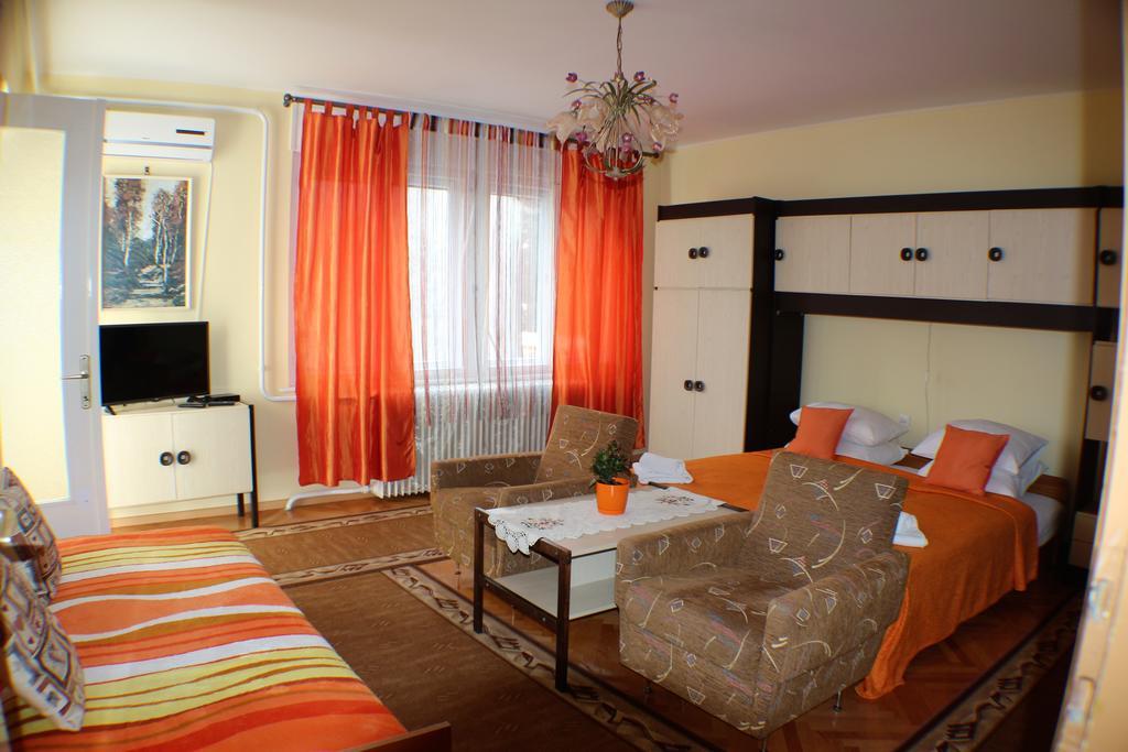 Altan Apartments Hévíz المظهر الخارجي الصورة