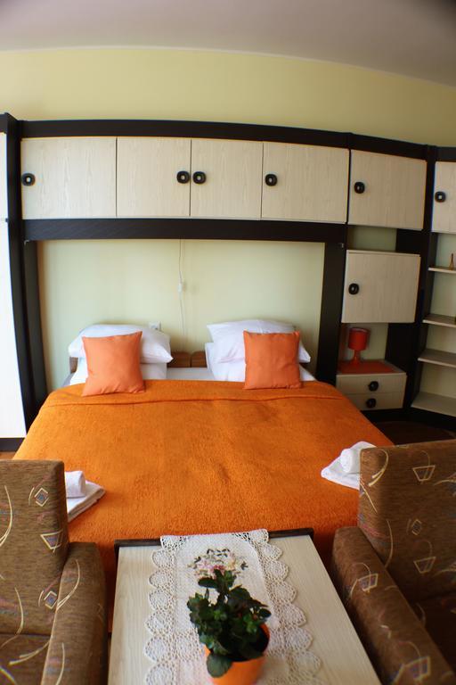 Altan Apartments Hévíz المظهر الخارجي الصورة