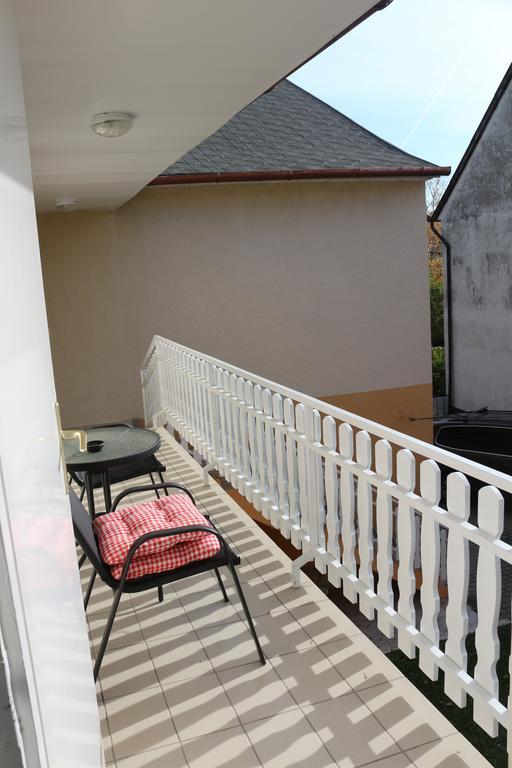 Altan Apartments Hévíz المظهر الخارجي الصورة